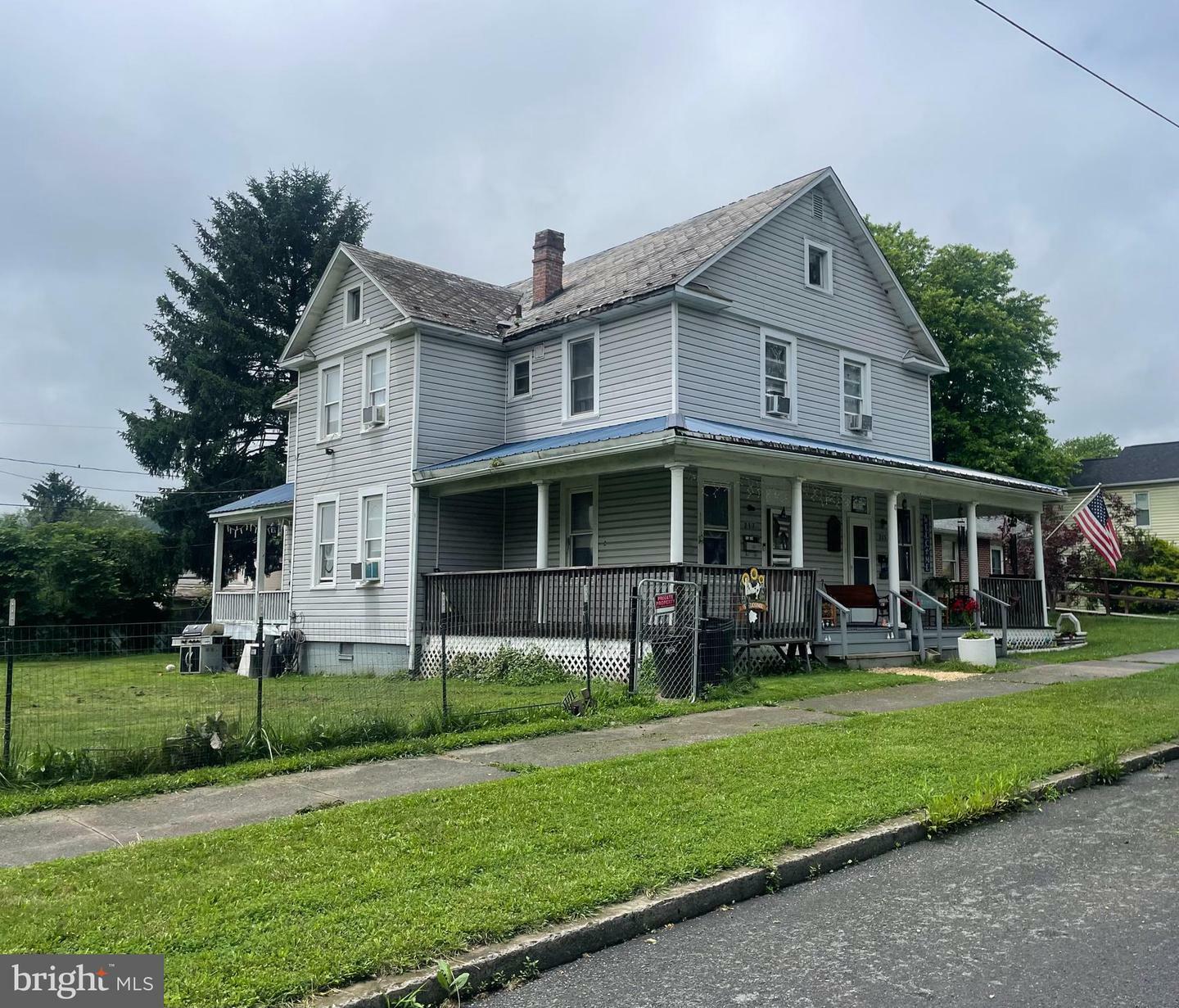 Property Photo: 215 E Offutt Street 217 MD 21502