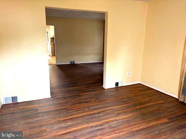 Property Photo: 17 W Garwood Avenue NJ 08094