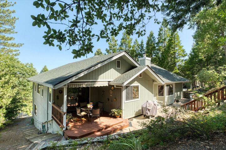 Property Photo:  281 Forest Meadows Drive  CA 95247 