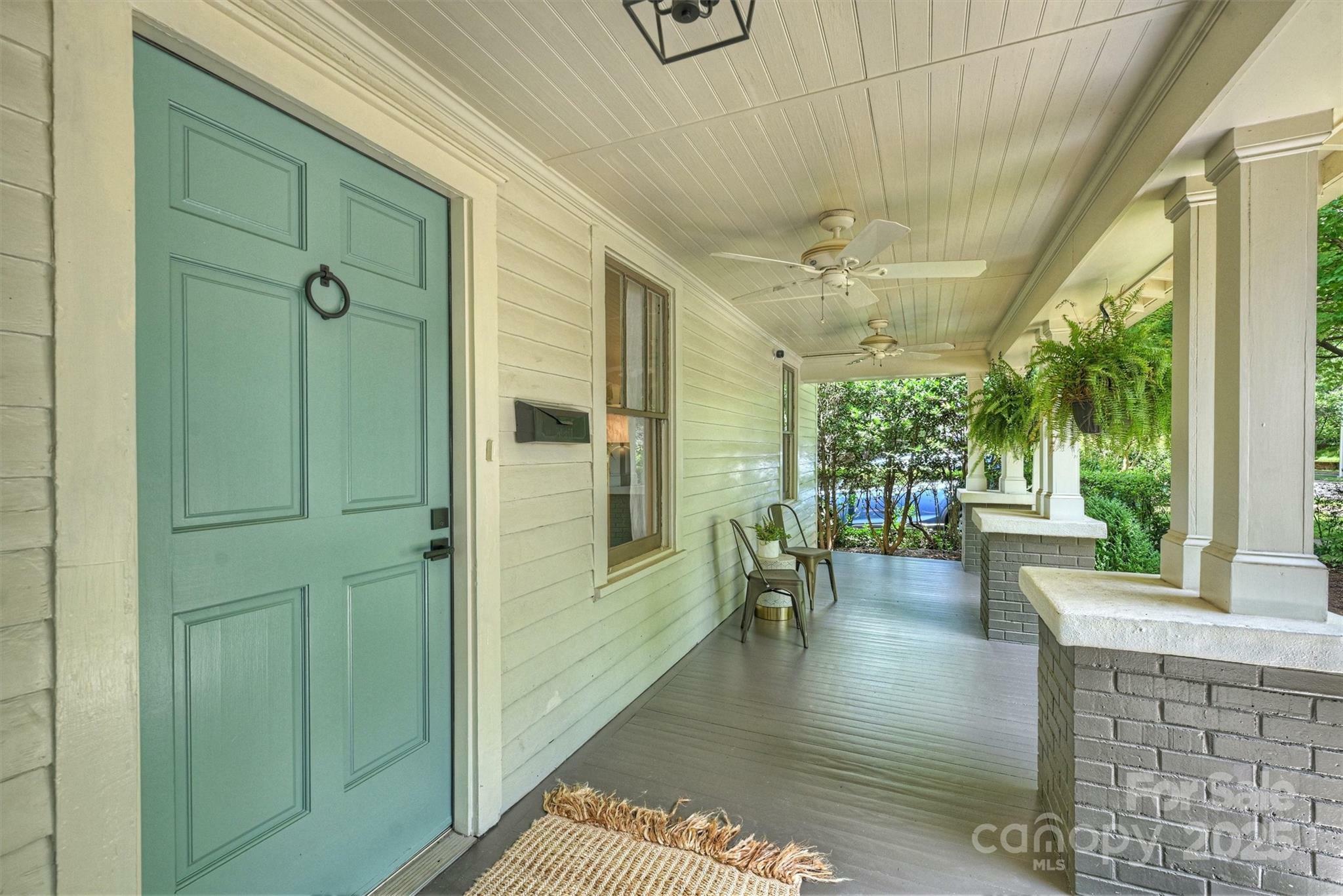 Property Photo: 1417 The Plaza NC 28205