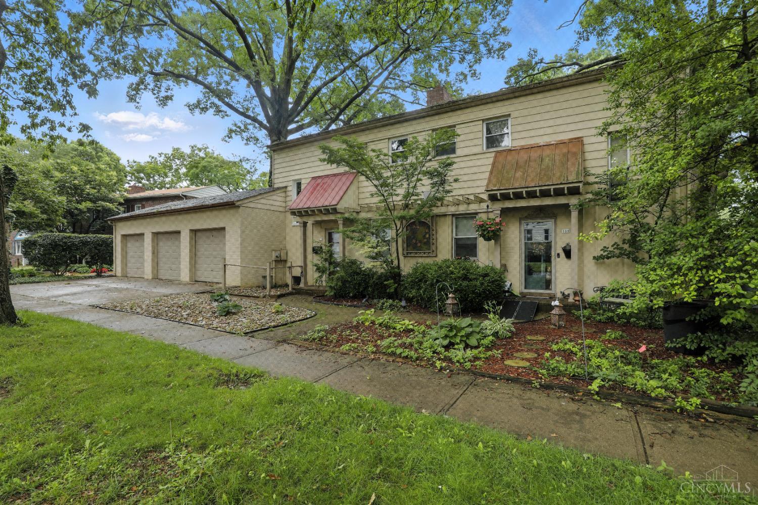 Property Photo: 110 Burley Circle OH 45218