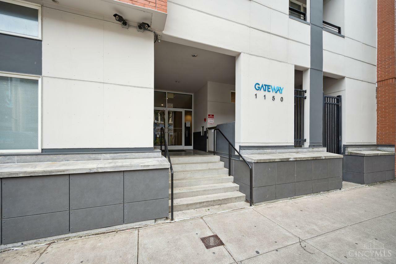 Property Photo: 1150 Vine Street OH 45202