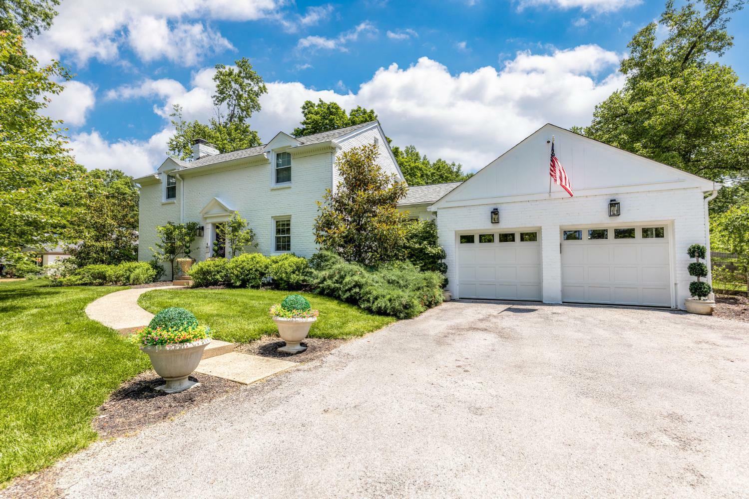 6550 Drake Road  Indian Hill OH 45243 photo