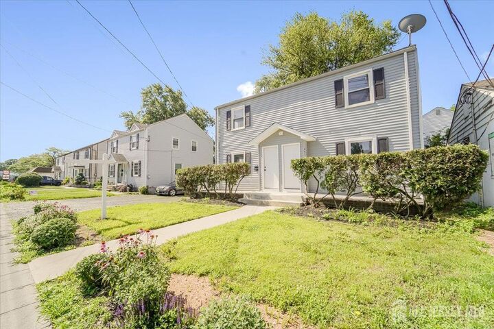 Property Photo:  951-953 Amboy Avenue  NJ 08837 