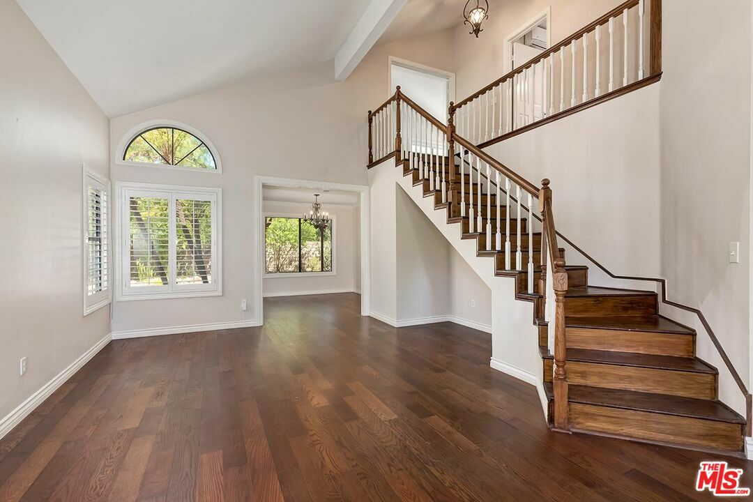 Property Photo: 4210 Lost Springs Dr CA 91301