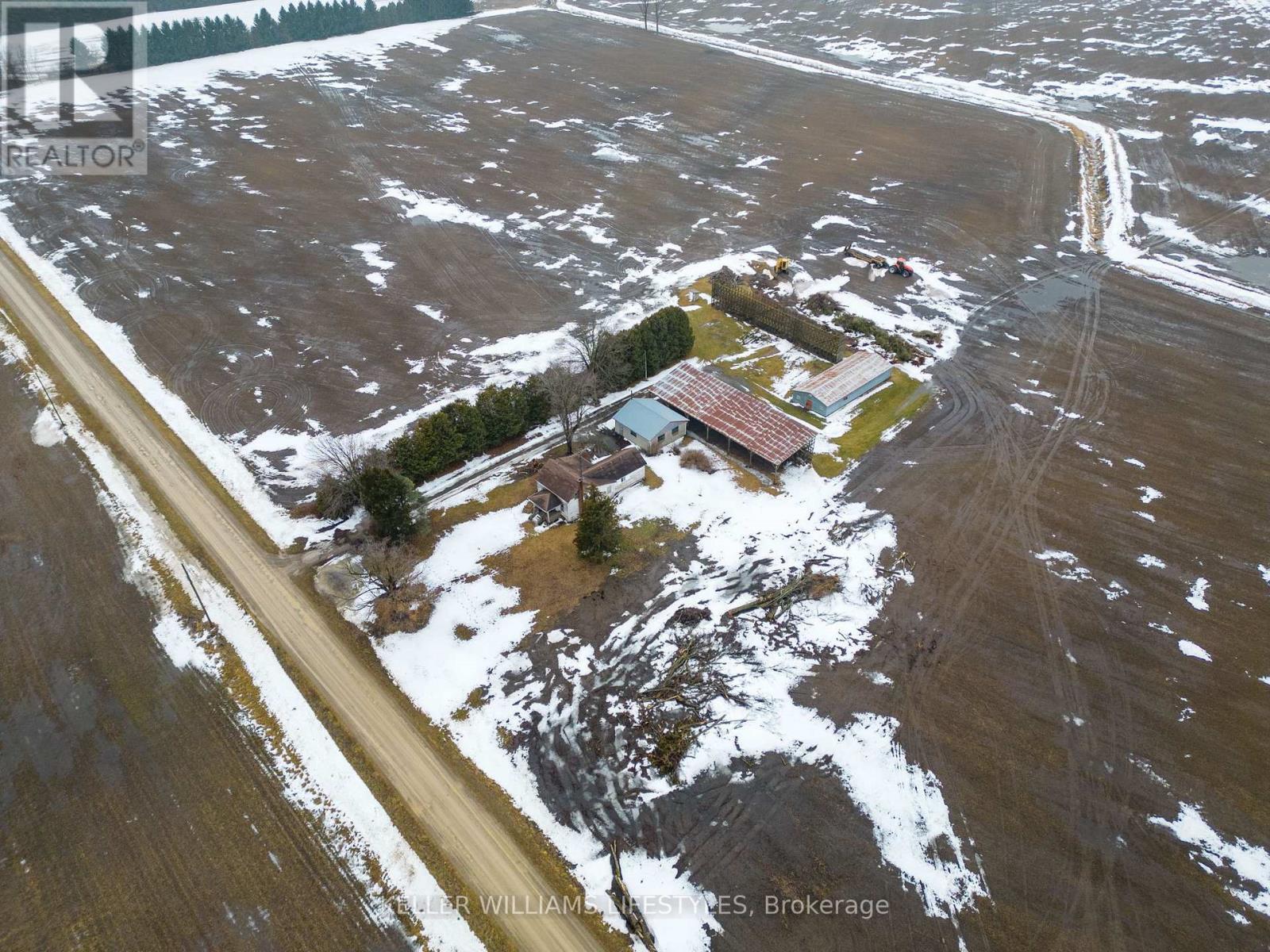 Photo de la propriété: 29182 Zone Road 4 Road ON N0P 2K0