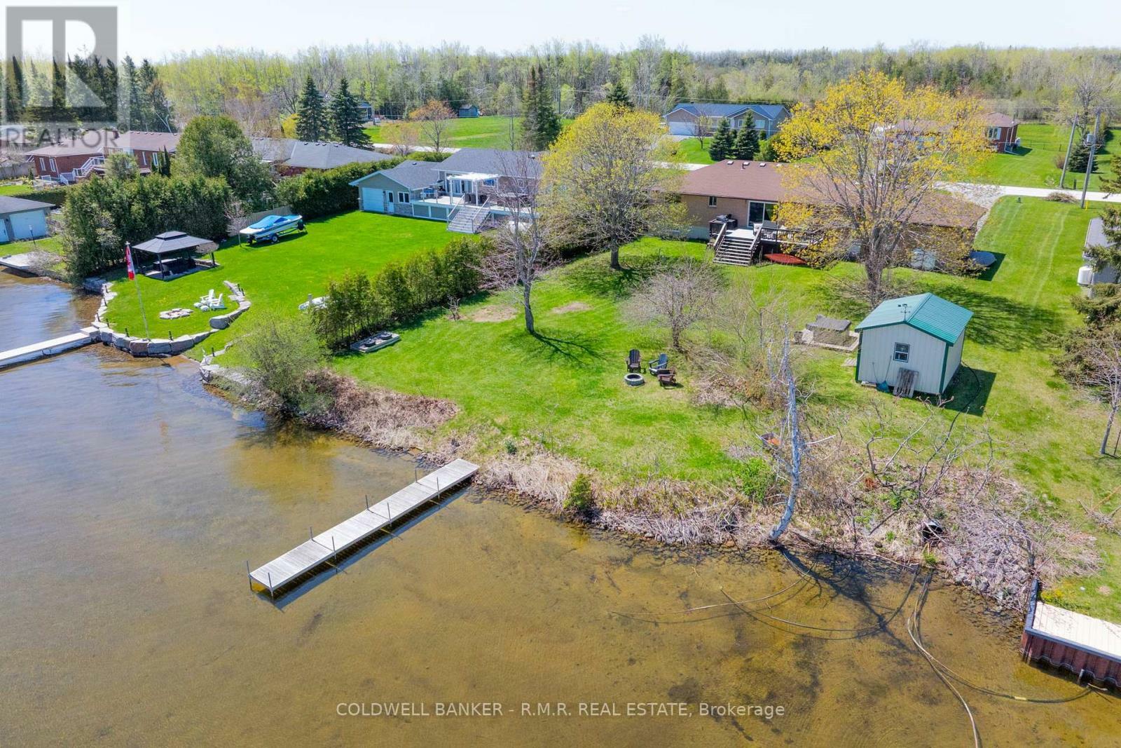 Property Photo: 84 Pinewood Boulevard ON K0M 2T0