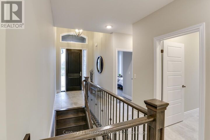 Photo de la propriété: 114 Beech Boulevard ON N4G 5S1