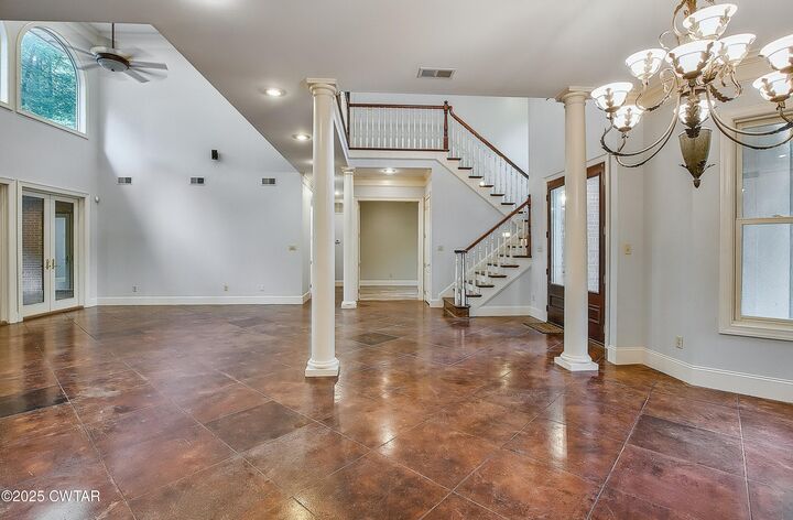 Property Photo: 26 Bridlepath Drive TN 38305