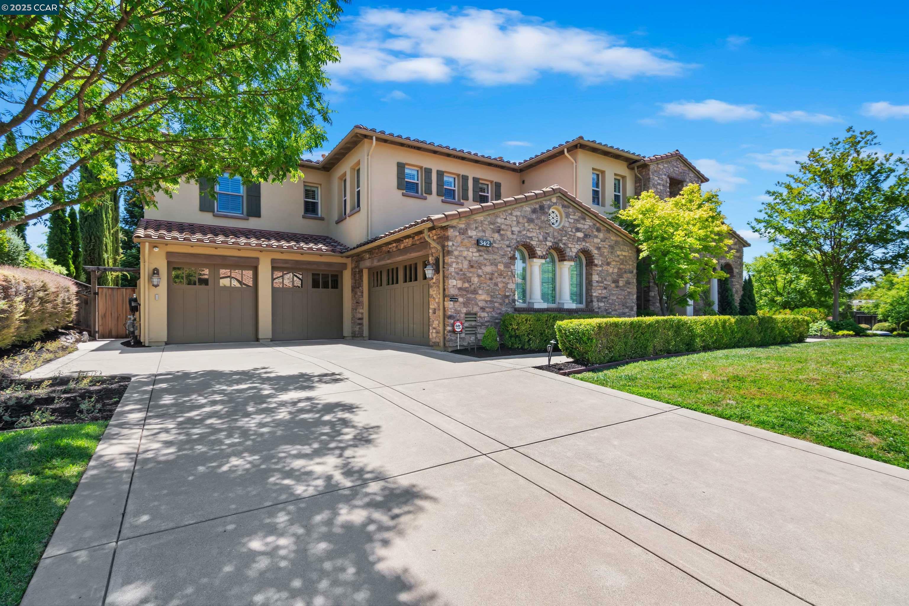 Property Photo:  342 Golden Grass Dr  CA 94507 