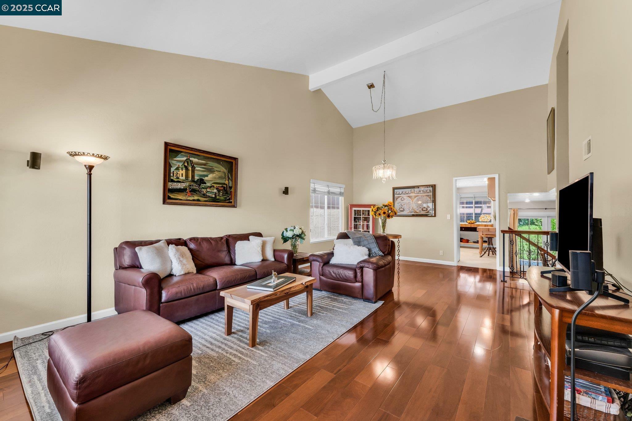 Property Photo:  102 Monasterio Ct  CA 94583 