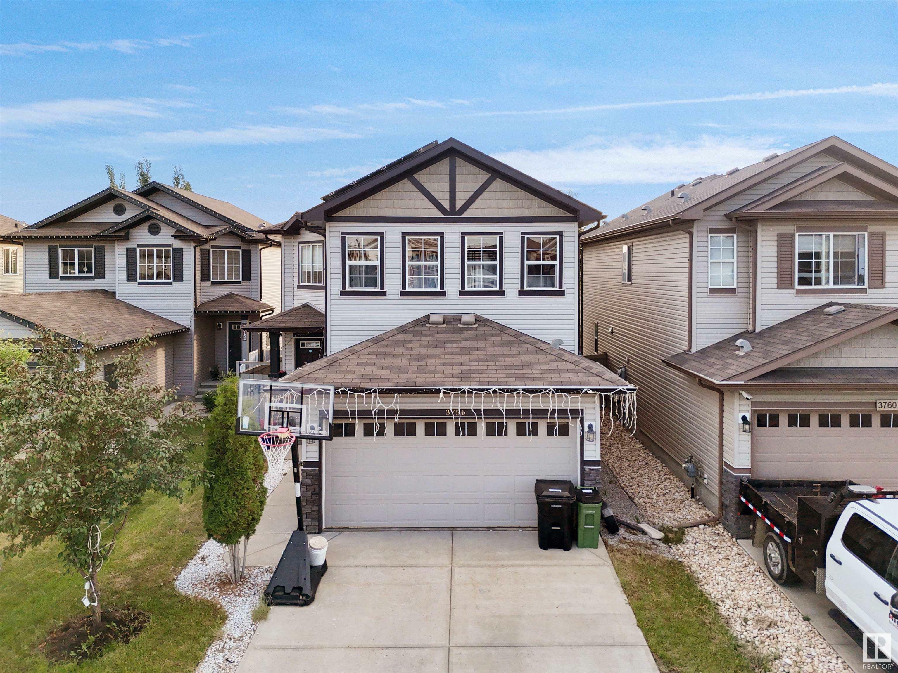 3756 8 Street NW  Edmonton AB T6T 0S1 photo