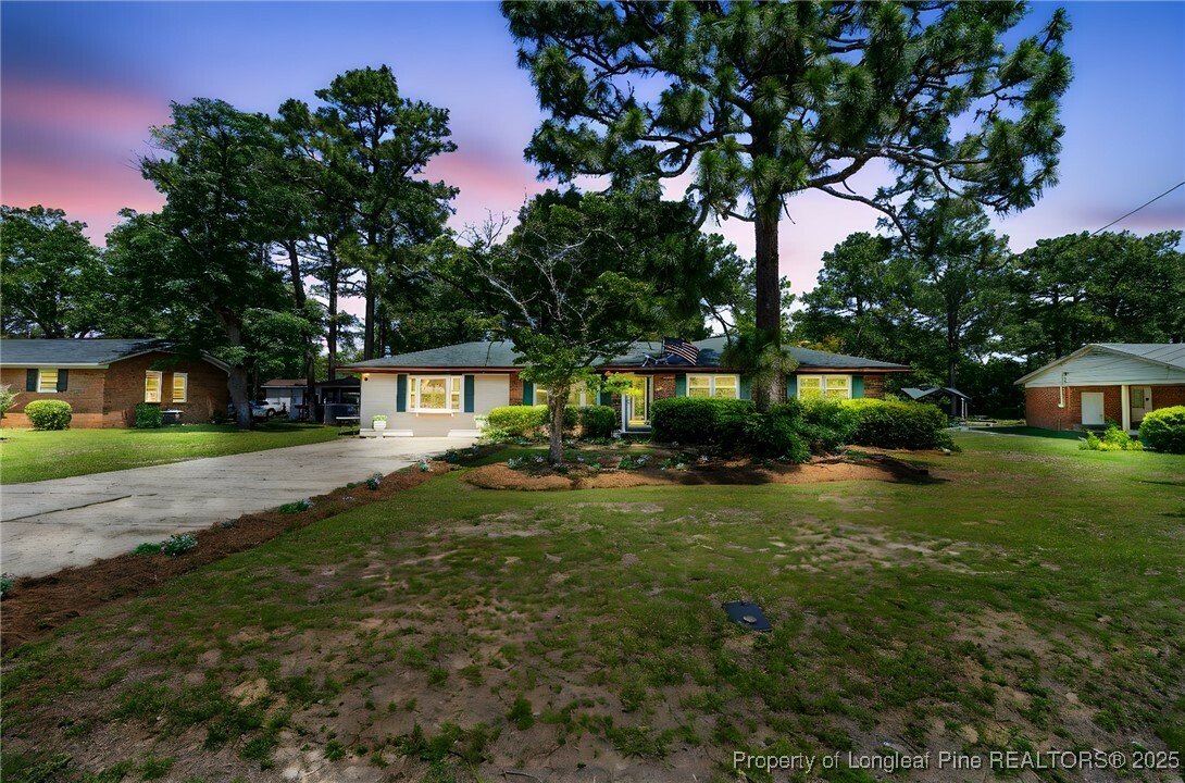 Property Photo: 1000 Kaywood Drive NC 28311