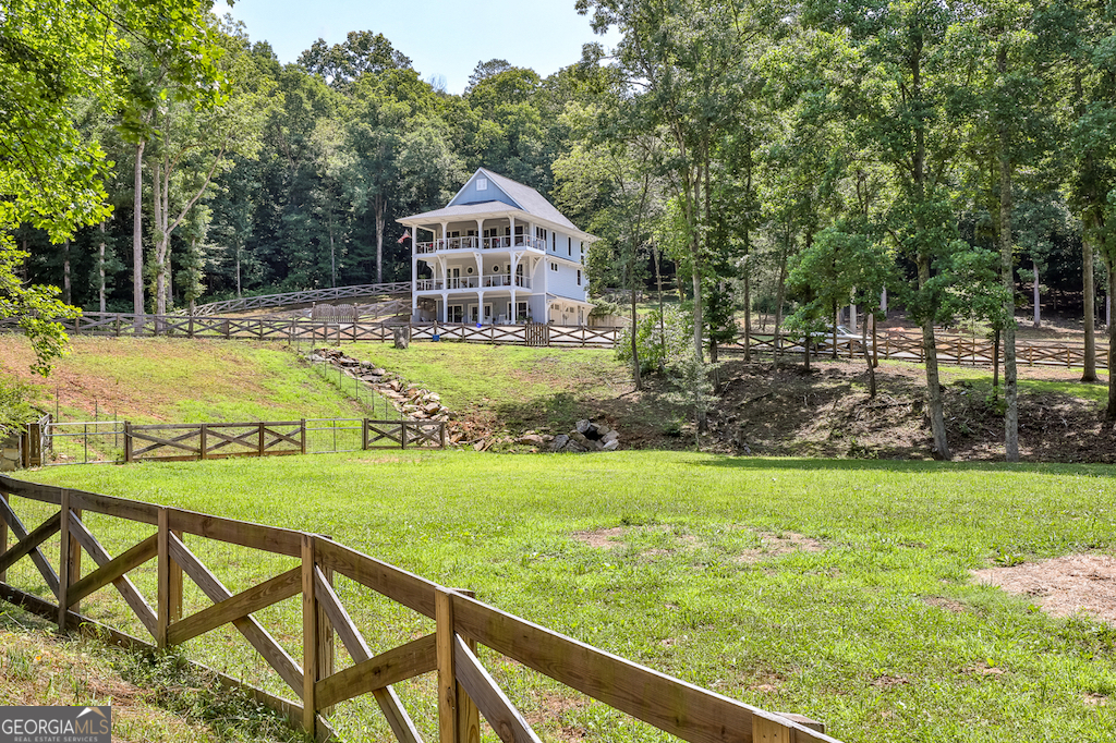 Property Photo: 682 Tanglewood Lane GA 30540