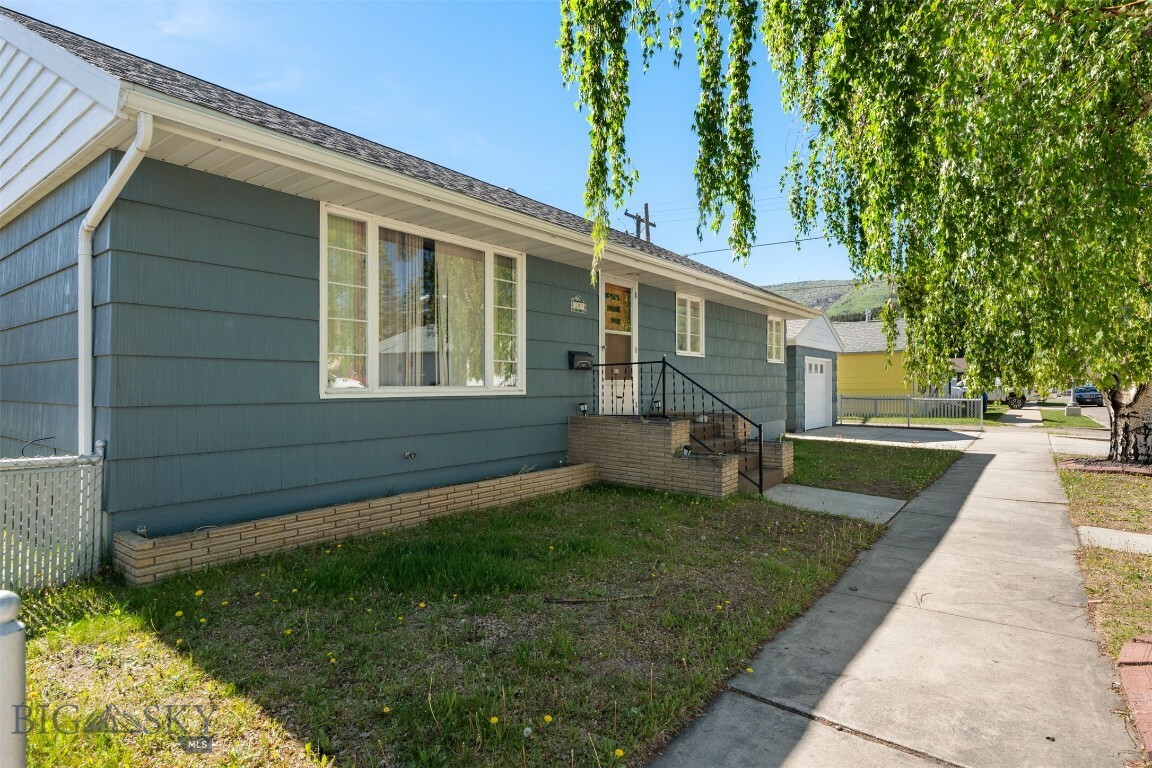 209 Spruce Street  Anaconda MT 59711 photo