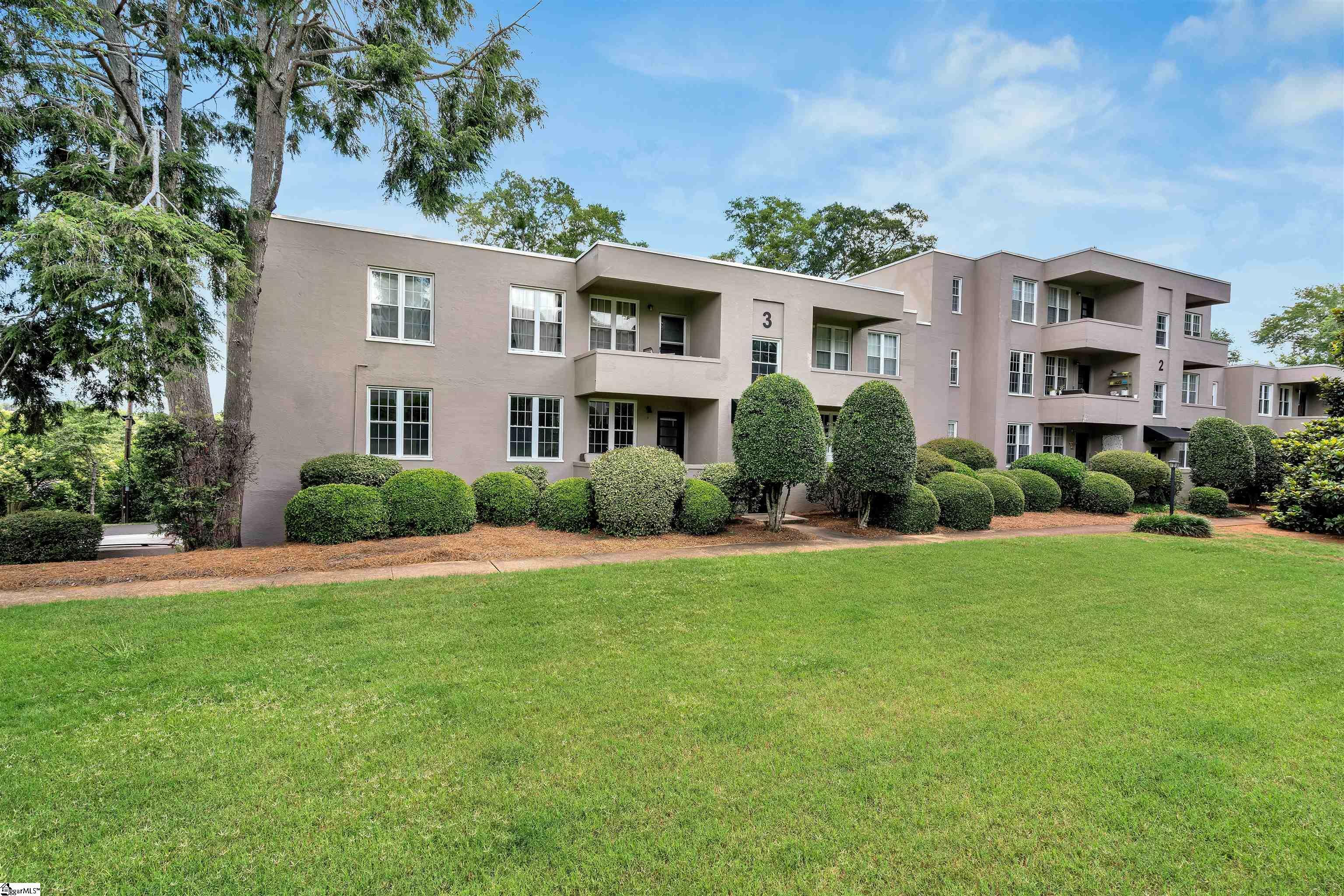 Property Photo:  601 Cleveland Street Unit 3A  SC 29601 