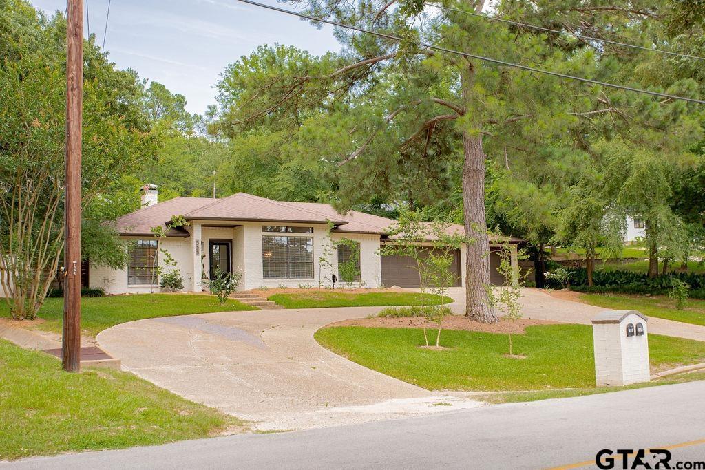 Property Photo: 555 Hideaway Lane East TX 75771