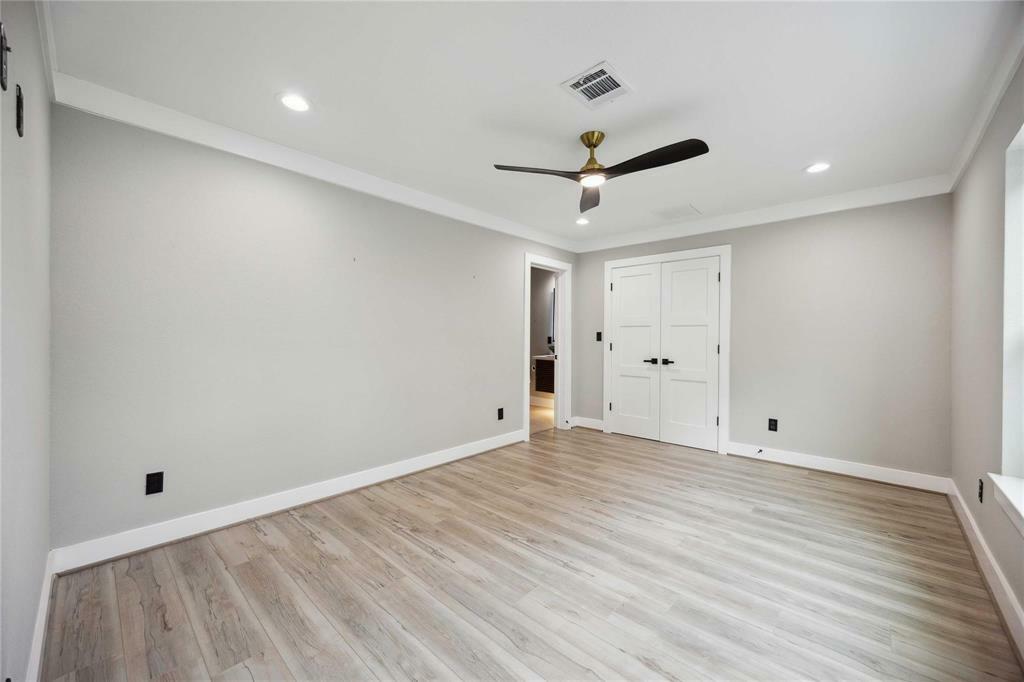 Property Photo: 602 W 28th Street A TX 77008