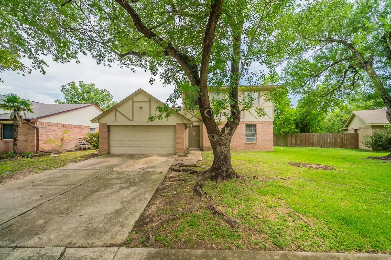 Property Photo: 10006 Peachridge Drive TX 77070