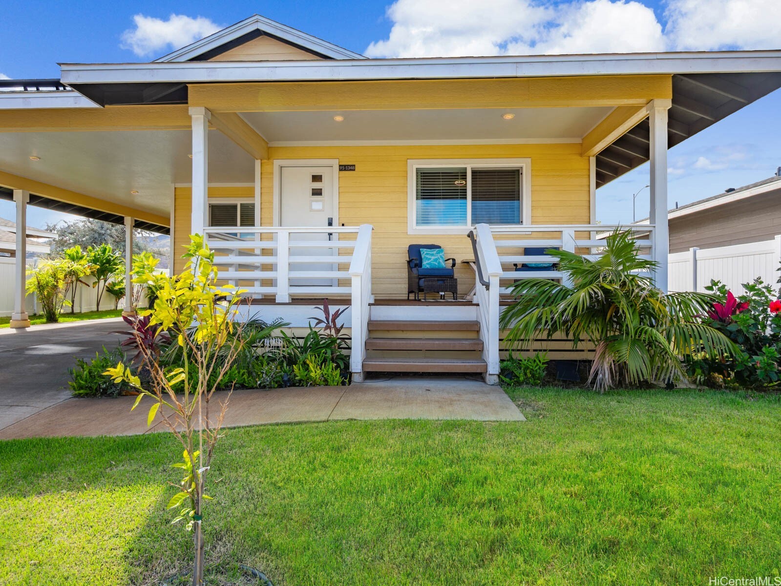 Property Photo: 91-1348 Kakiwi Street HI 96706