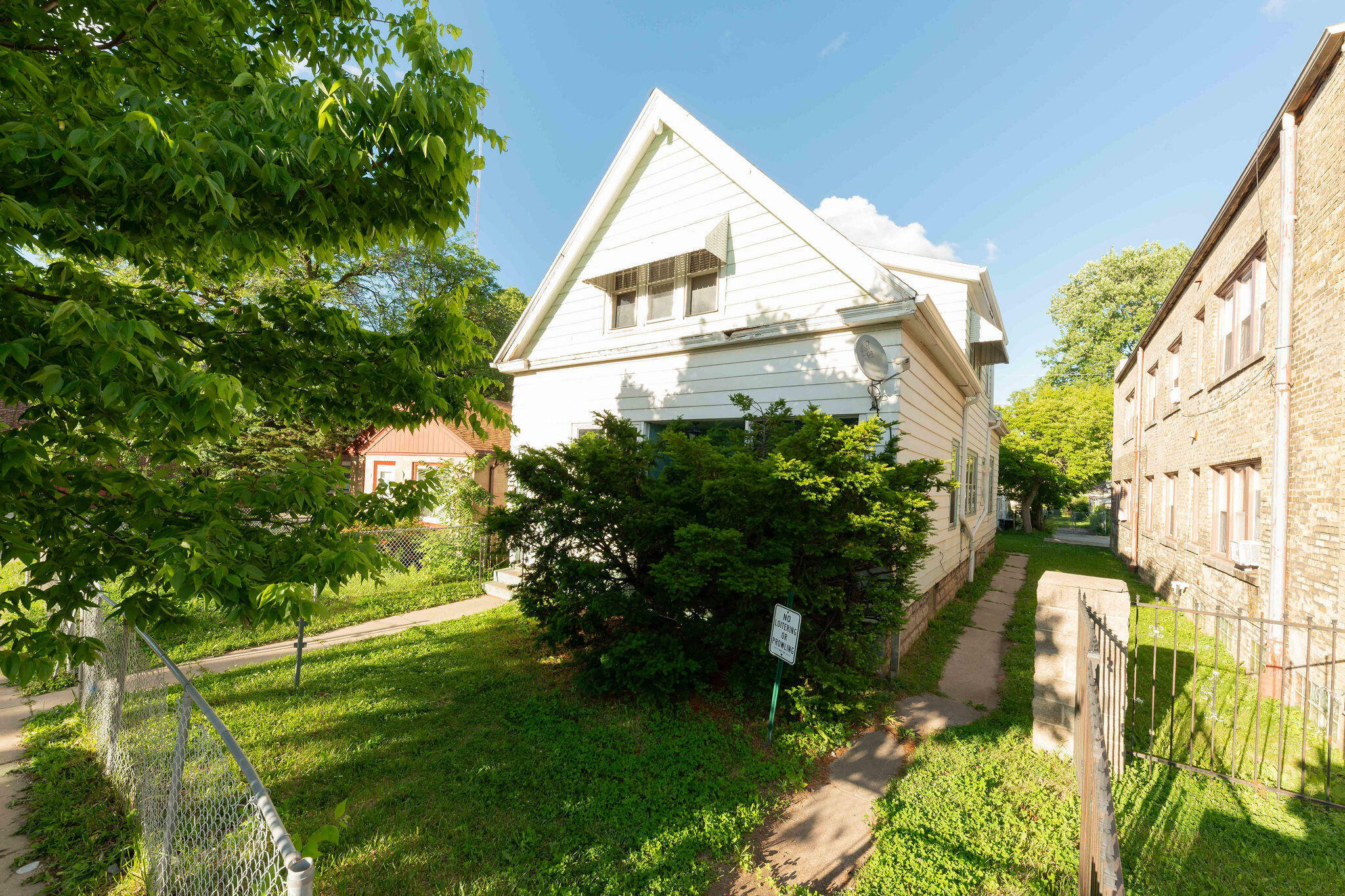 Property Photo:  3892 N Port Washington Ave  WI 53212 