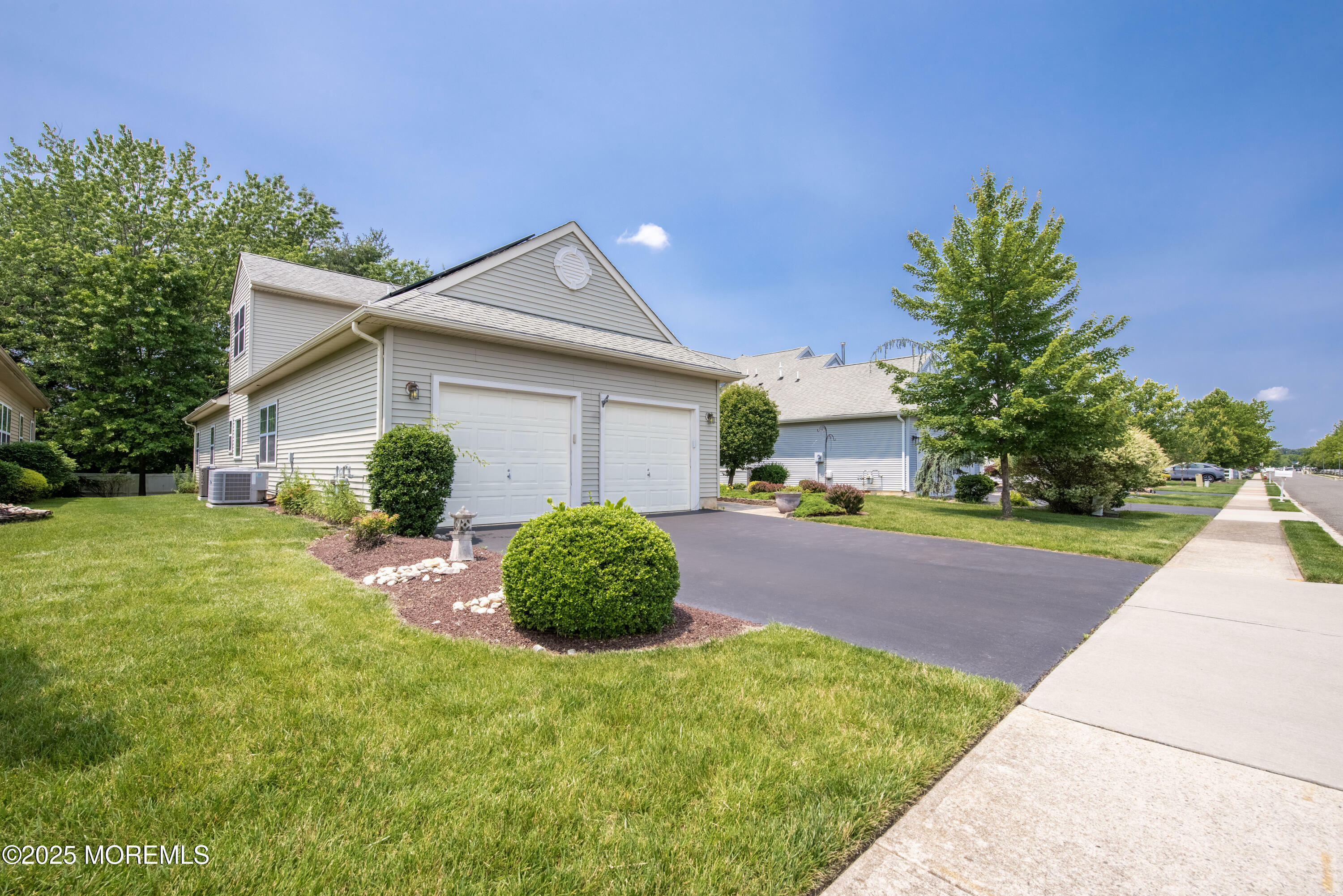 Property Photo:  221 Valencia Drive  NJ 08831 