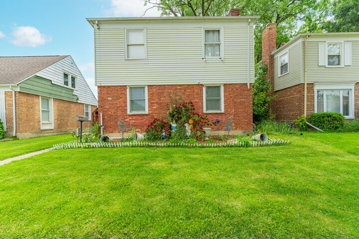 Property Photo: 759 Norfolk Avenue IL 60154