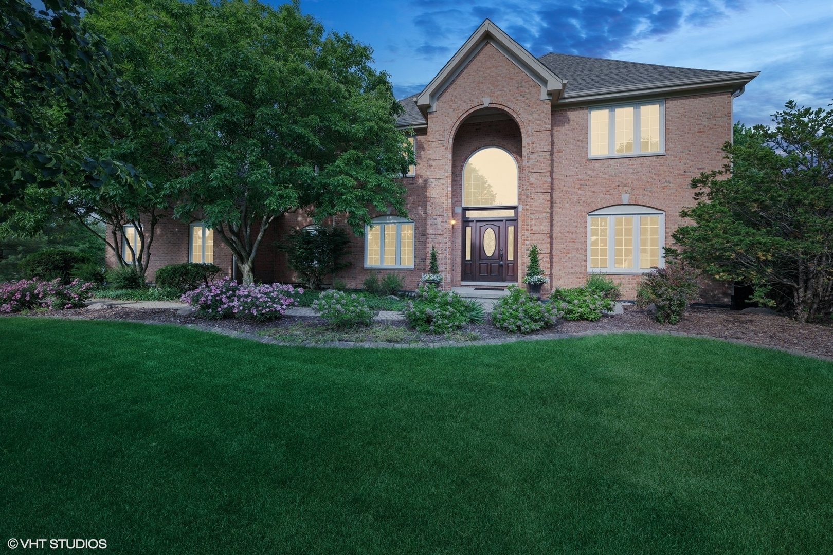 Property Photo: 25397 N Northbridge Road IL 60047