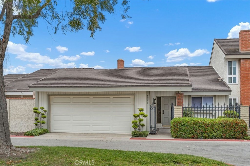 5081 Blackpool Road  Westminster CA 92683 photo