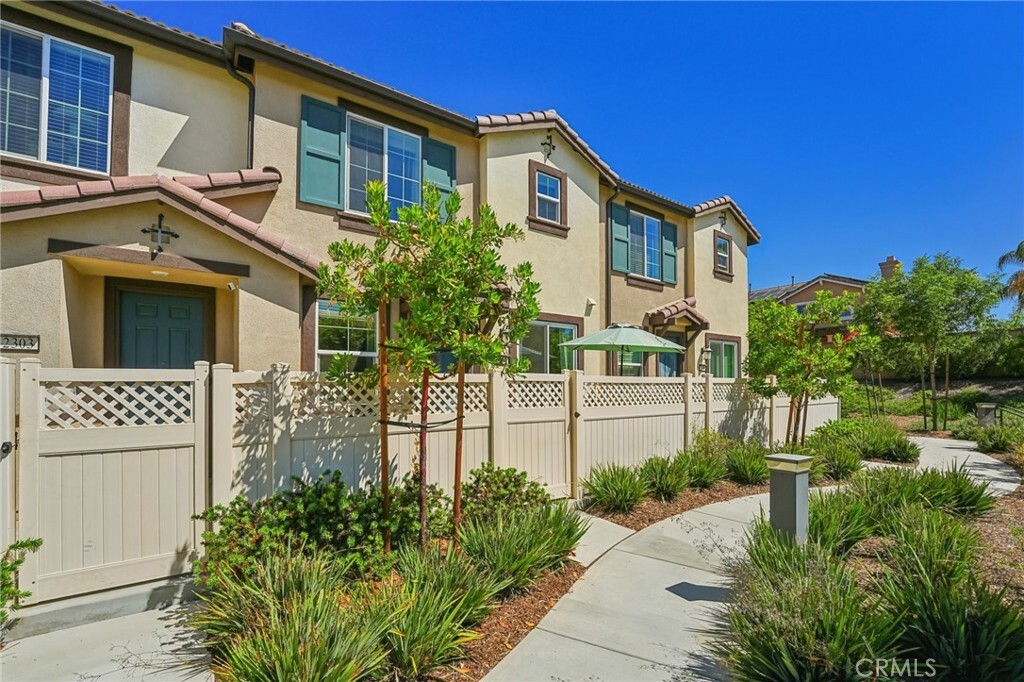 24140 Tuscany Avenue 2304  Murrieta CA 92562 photo