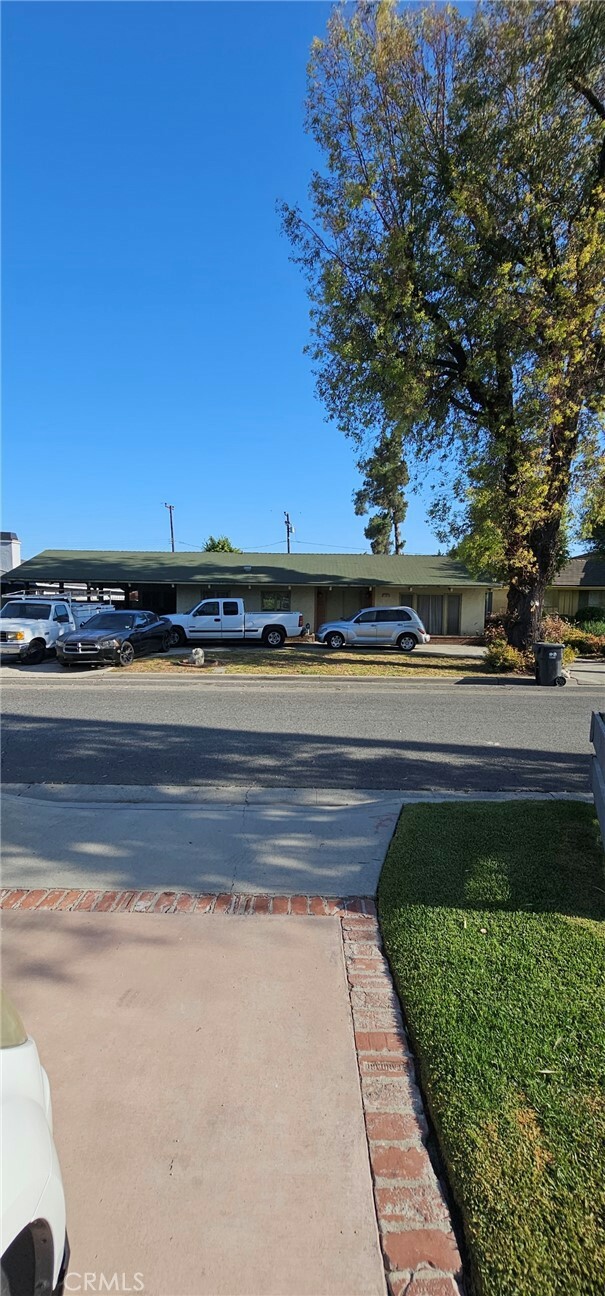 Property Photo: 808 E Clemmer Drive CA 90221