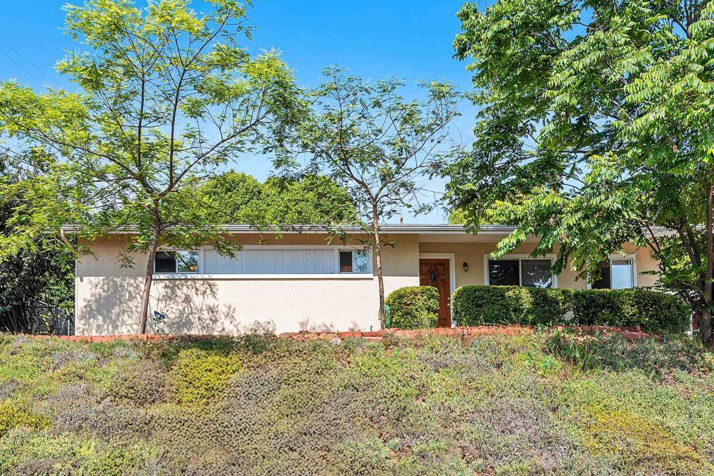 Property Photo:  1037 Lonsdale Dr  CA 92084 