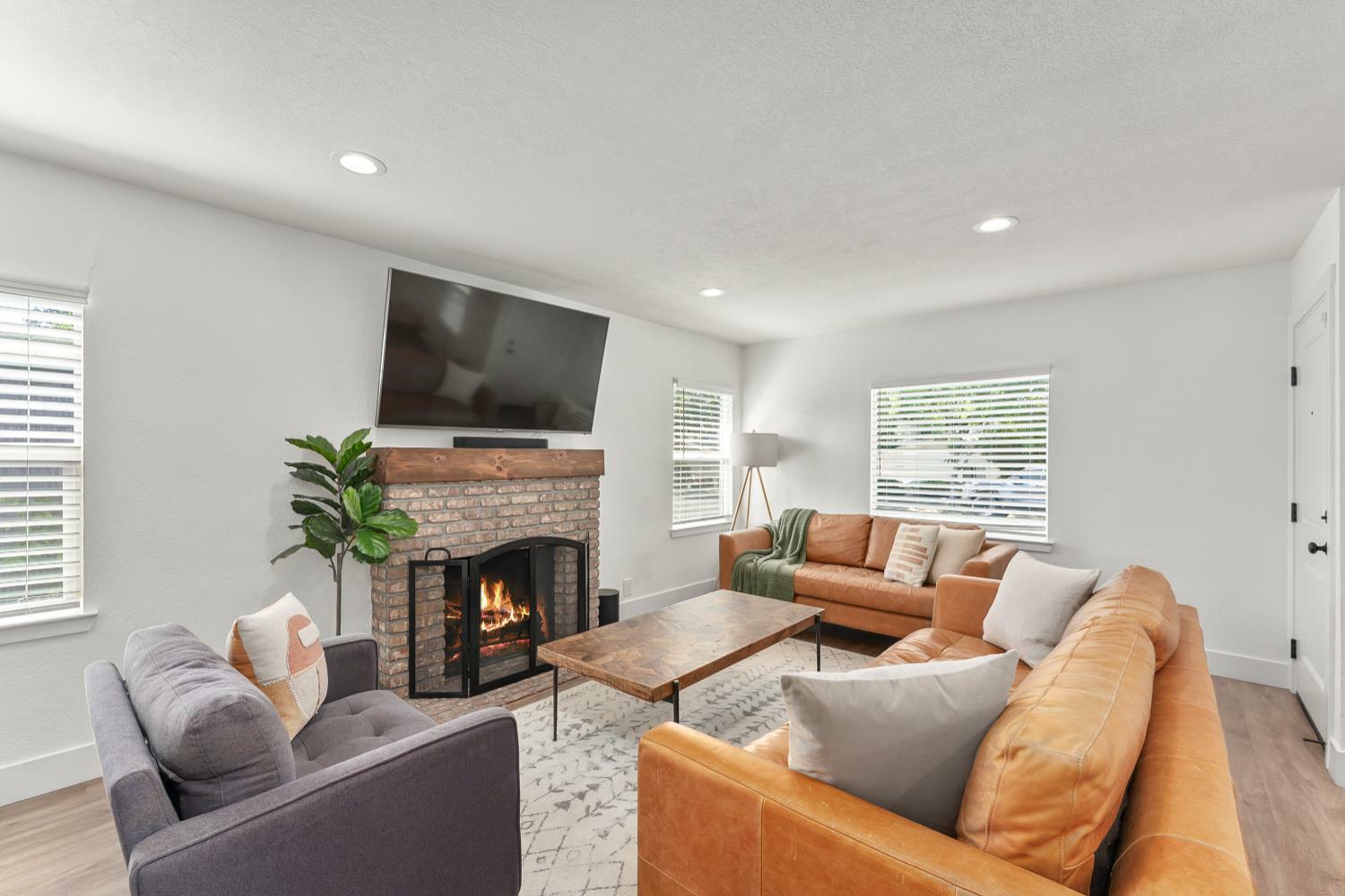Property Photo:  707 Main Street  CA 95678 