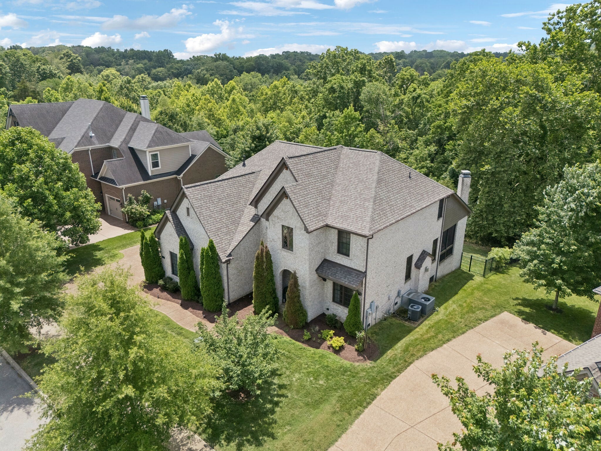 Property Photo: 222 Danton Ct TN 37067