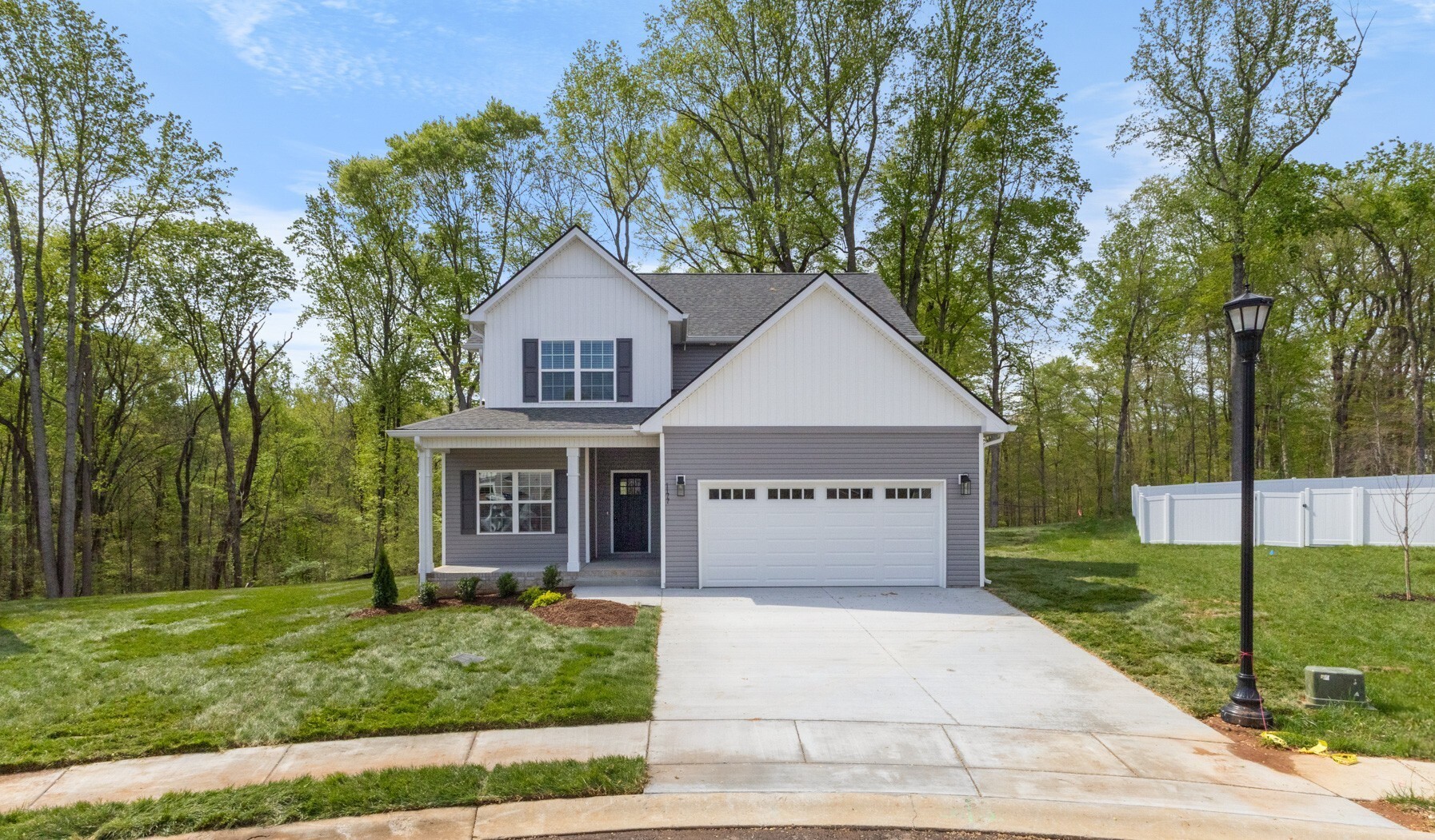 Property Photo:  532 Canyon View Court  TN 37040 