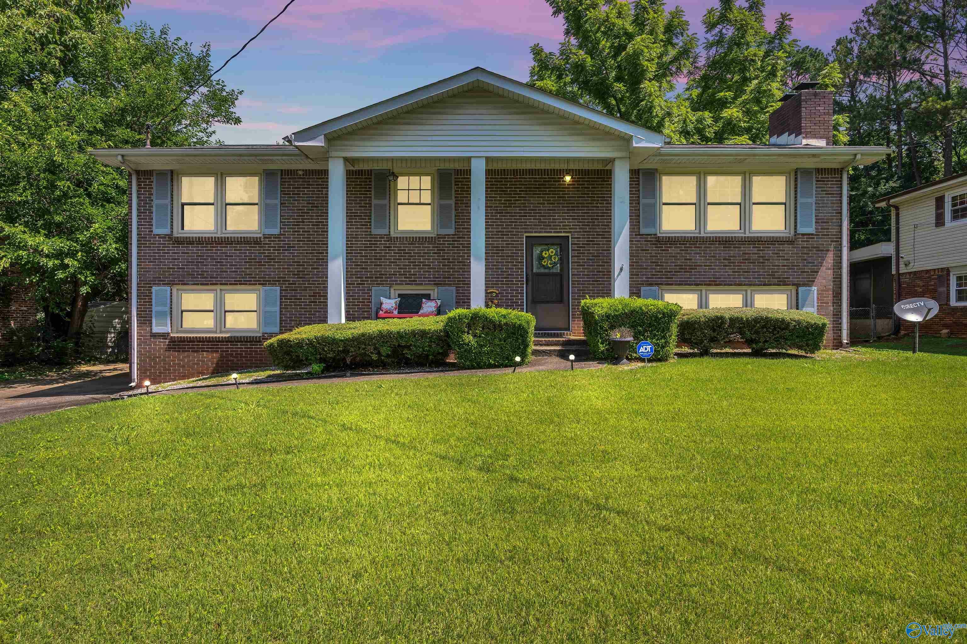 Property Photo: 3459 Darlene Circle NW AL 35810