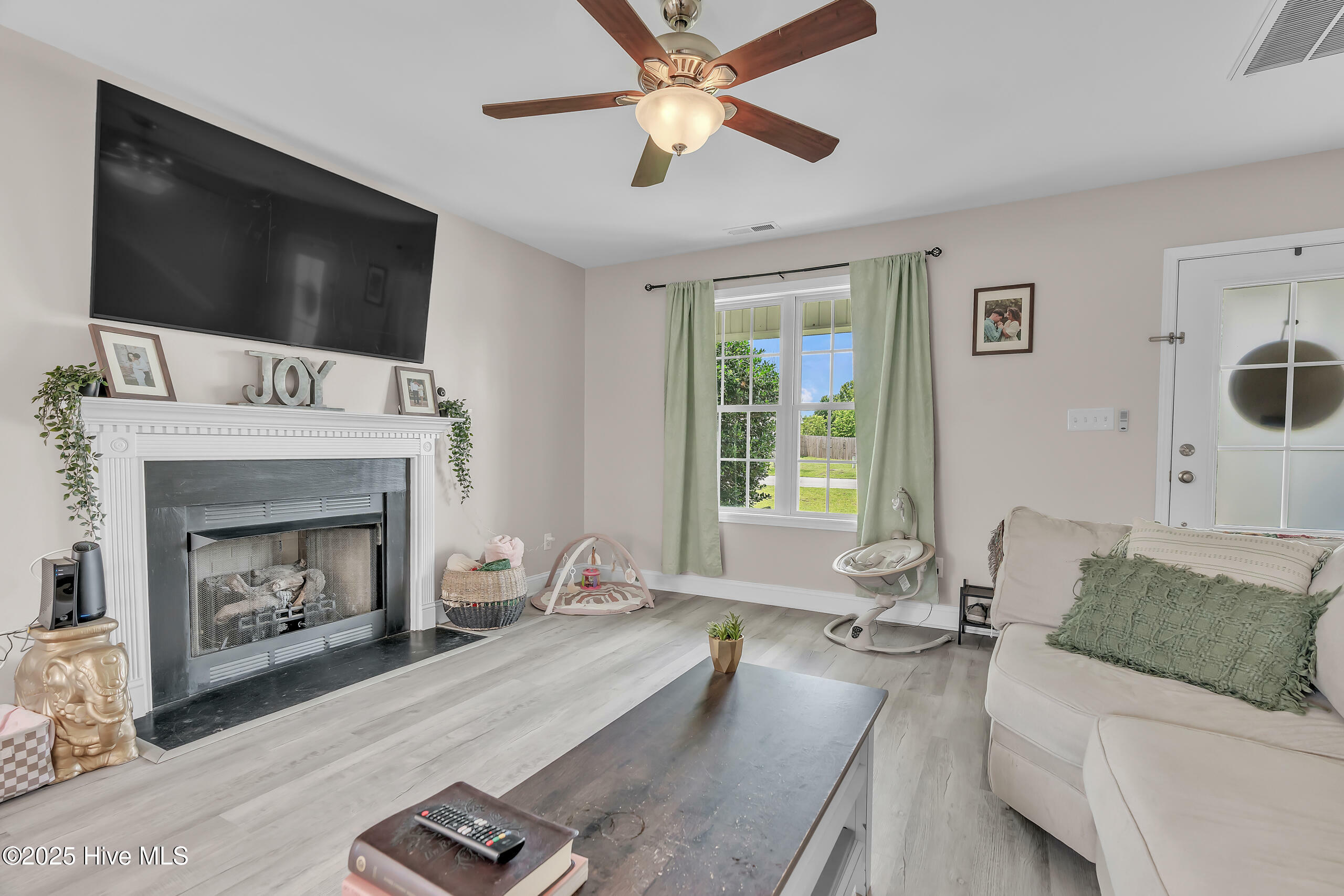 Property Photo: 203 McCain Street NC 28518