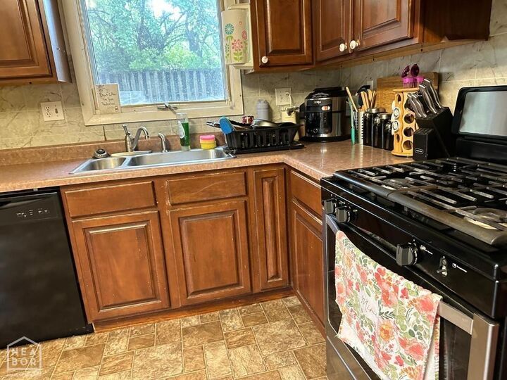 Property Photo: 704 Birdie Drive AR 72653