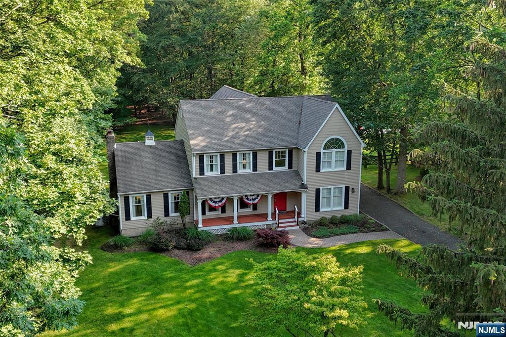 Property Photo:  581 Eder Avenue  NJ 07481 