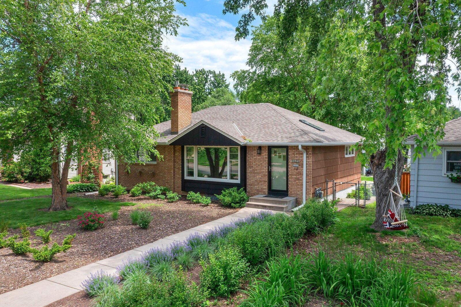 Property Photo: 5625 Upton Avenue S MN 55410