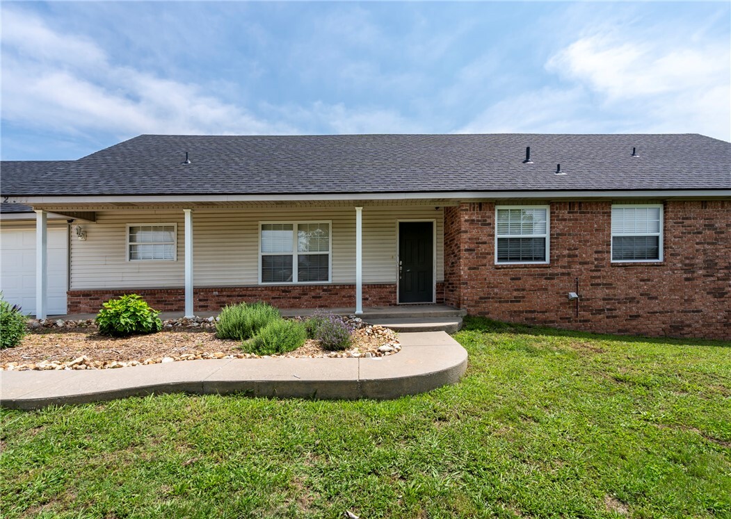 Property Photo: 21944 Hwy 12 AR 72734