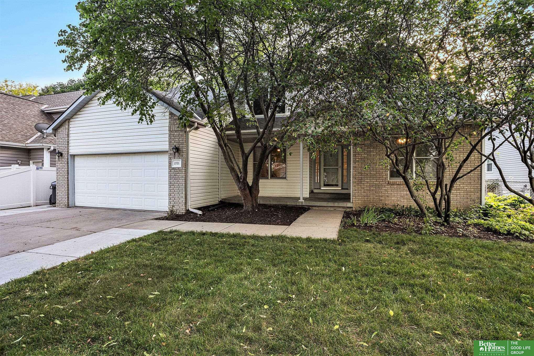 Property Photo: 2721 N 81st Street NE 68507