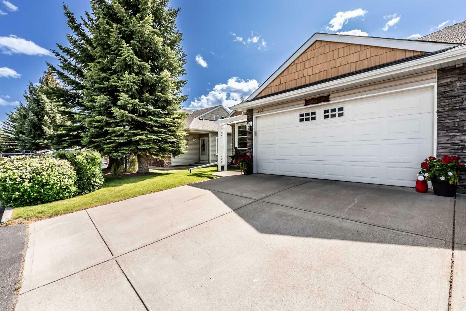 Property Photo: 437 Freeman Way NW AB T1V 1R2