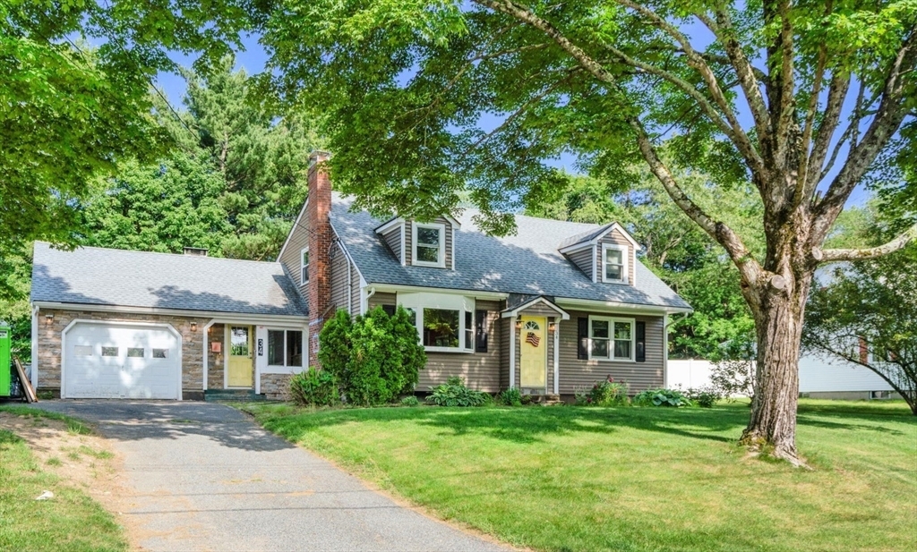 Property Photo: 34 Irving Dr MA 02081