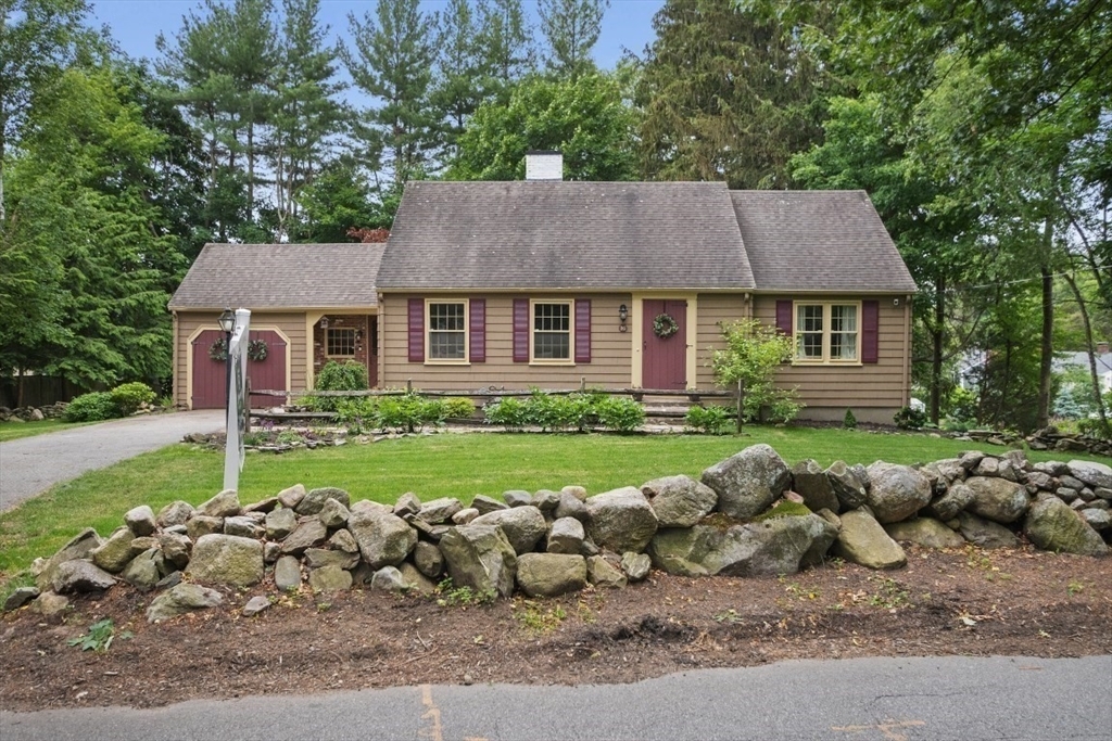 Property Photo: 96 Wakefield St MA 01867