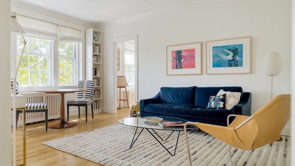 Property Photo: 393 Broadway 24 MA 02139