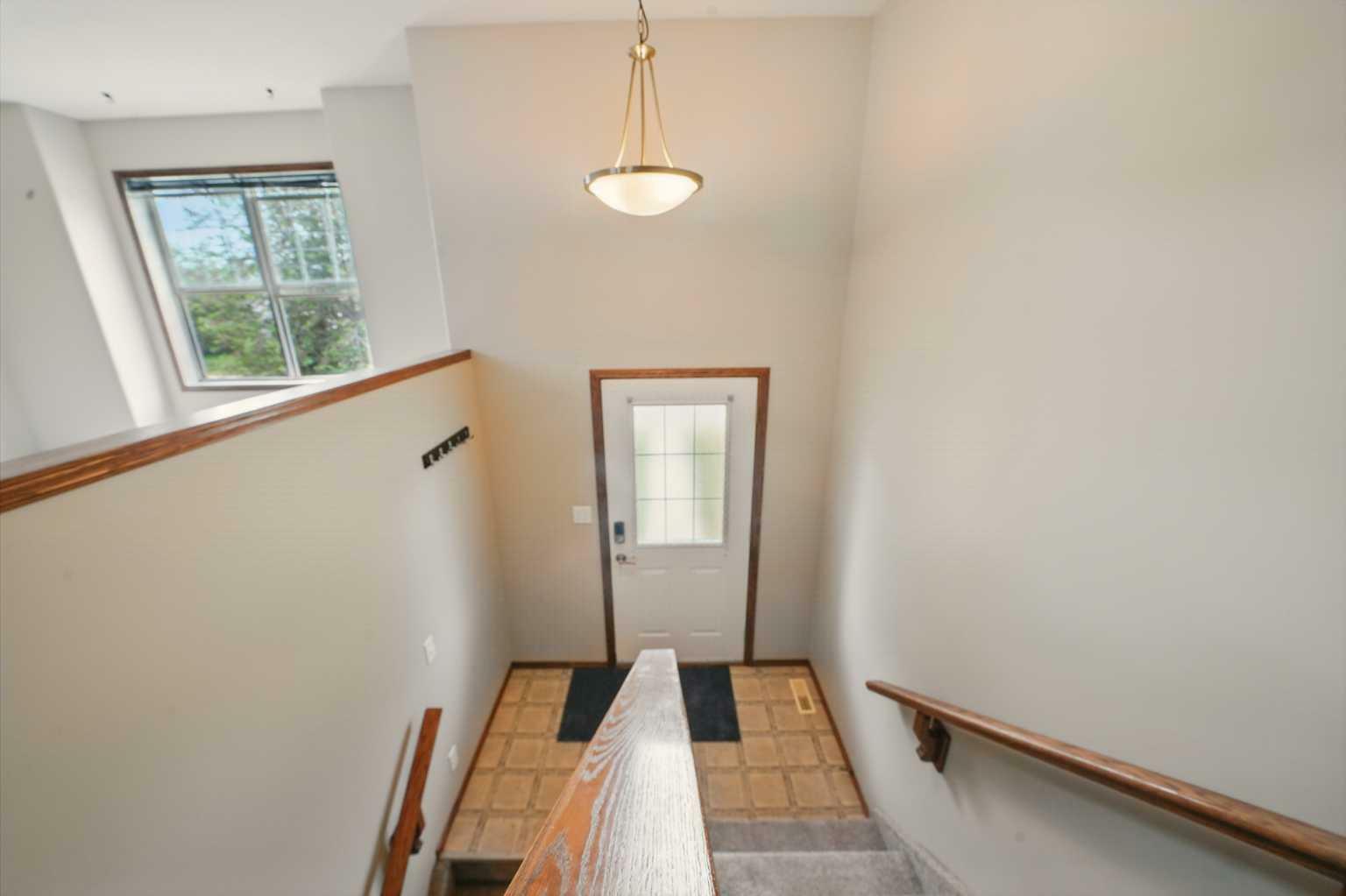Property Photo: 264 Kendrew Drive AB T4P 3Y9