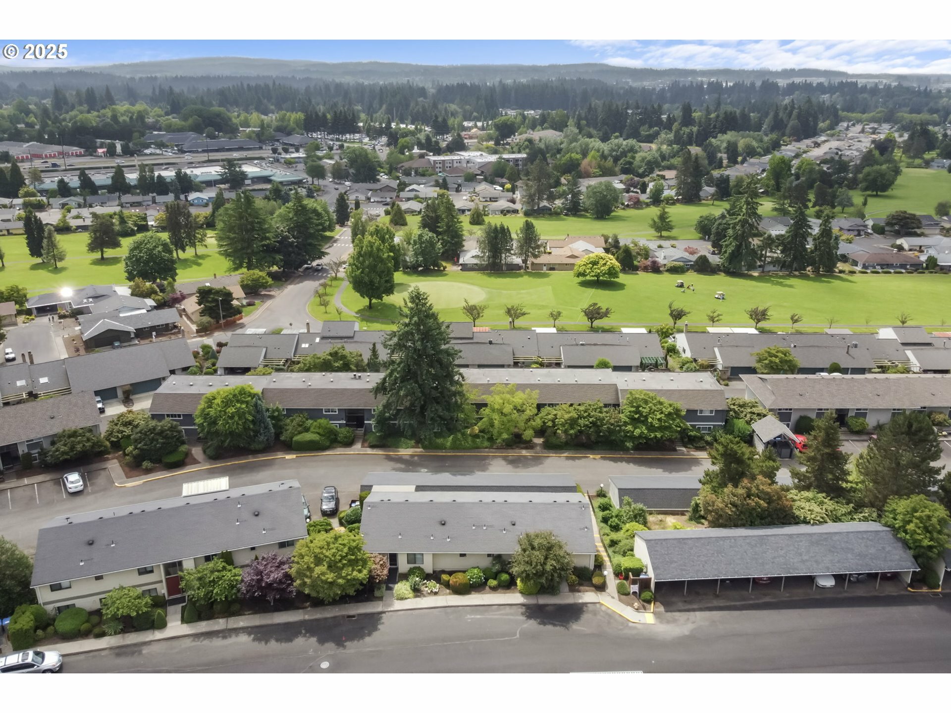 Property Photo: 12110 SW King Arthur St OR 97224