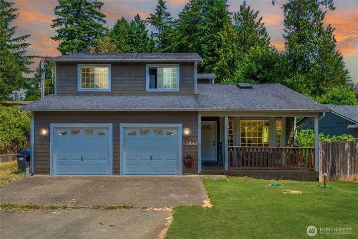 9722  Overlook Drive NW  Olympia WA 98502 photo