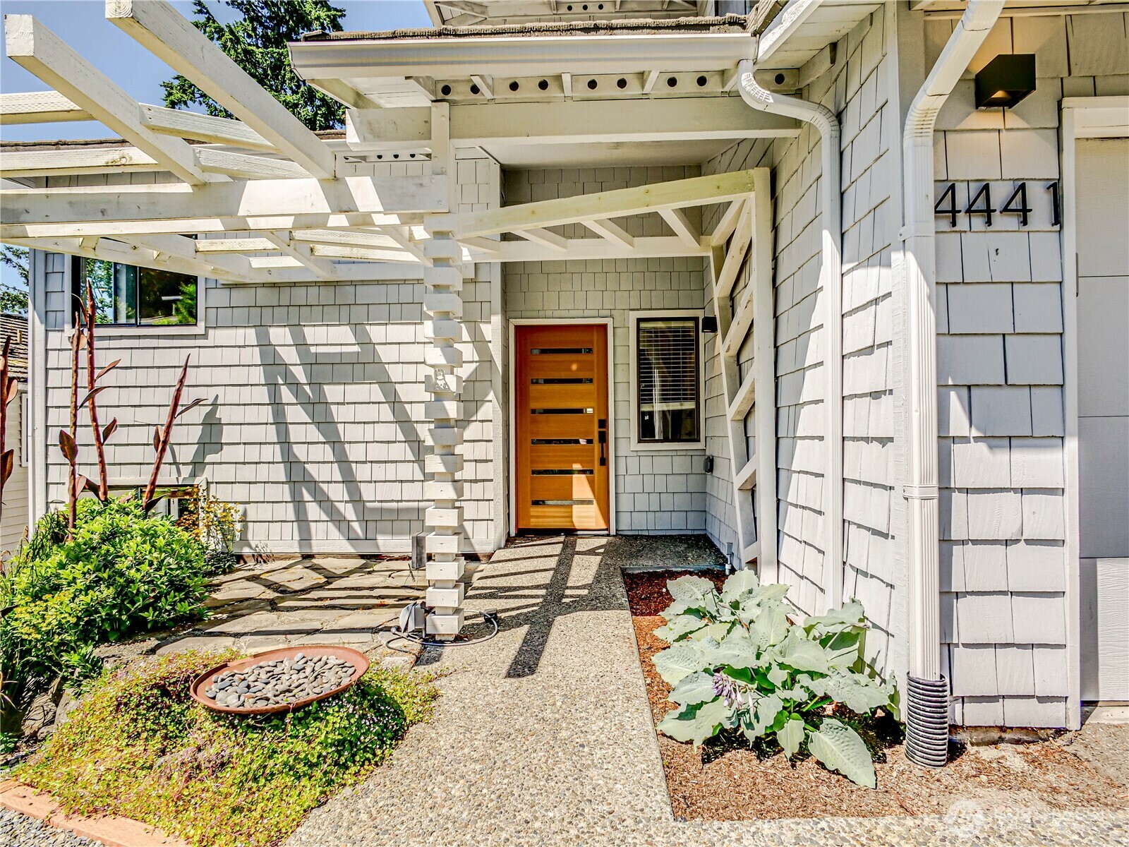 Property Photo: 4441 53rd Avenue SW WA 98116
